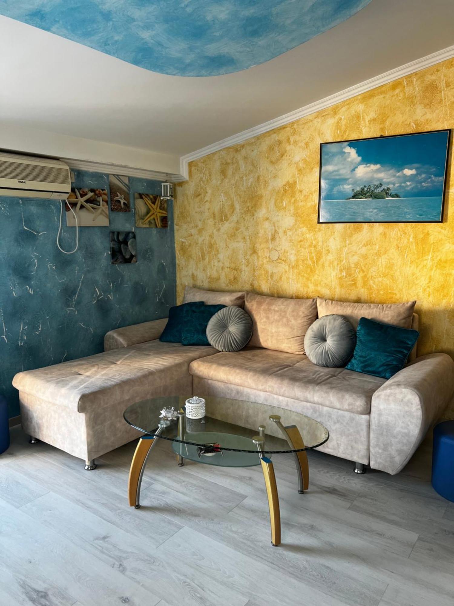 Grujic Apartment *